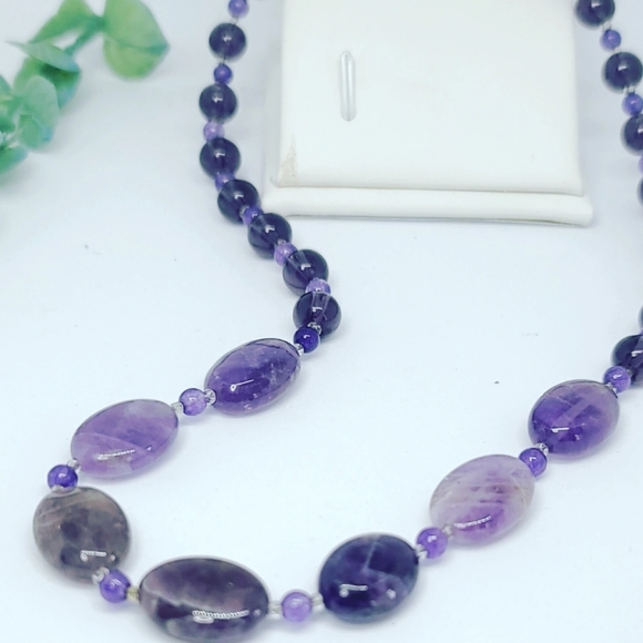 Amethyst and Amethyst Quartz necklace 😍 - Picture 3 of 4